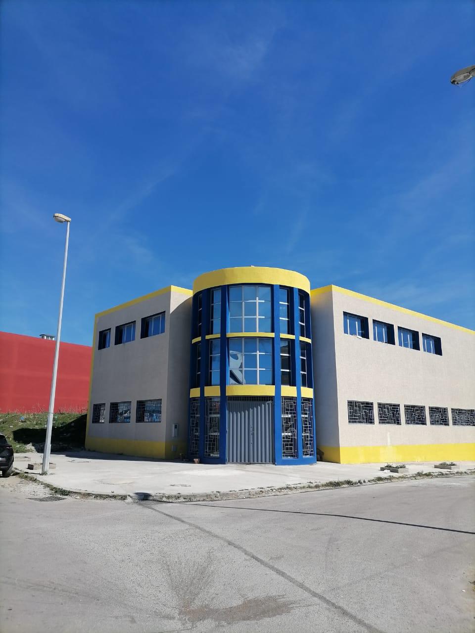 Usine à Louer