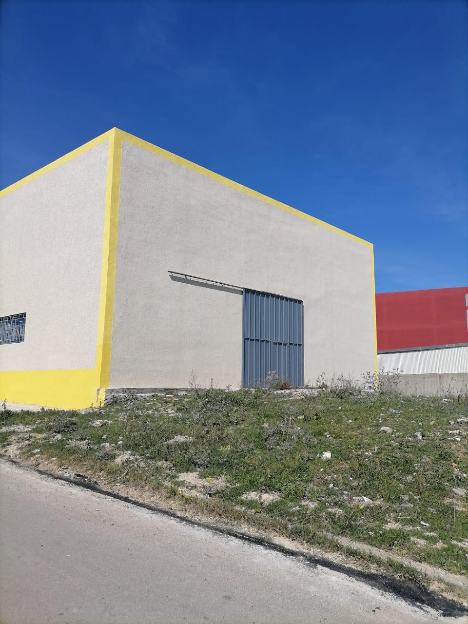 Usine à Louer
